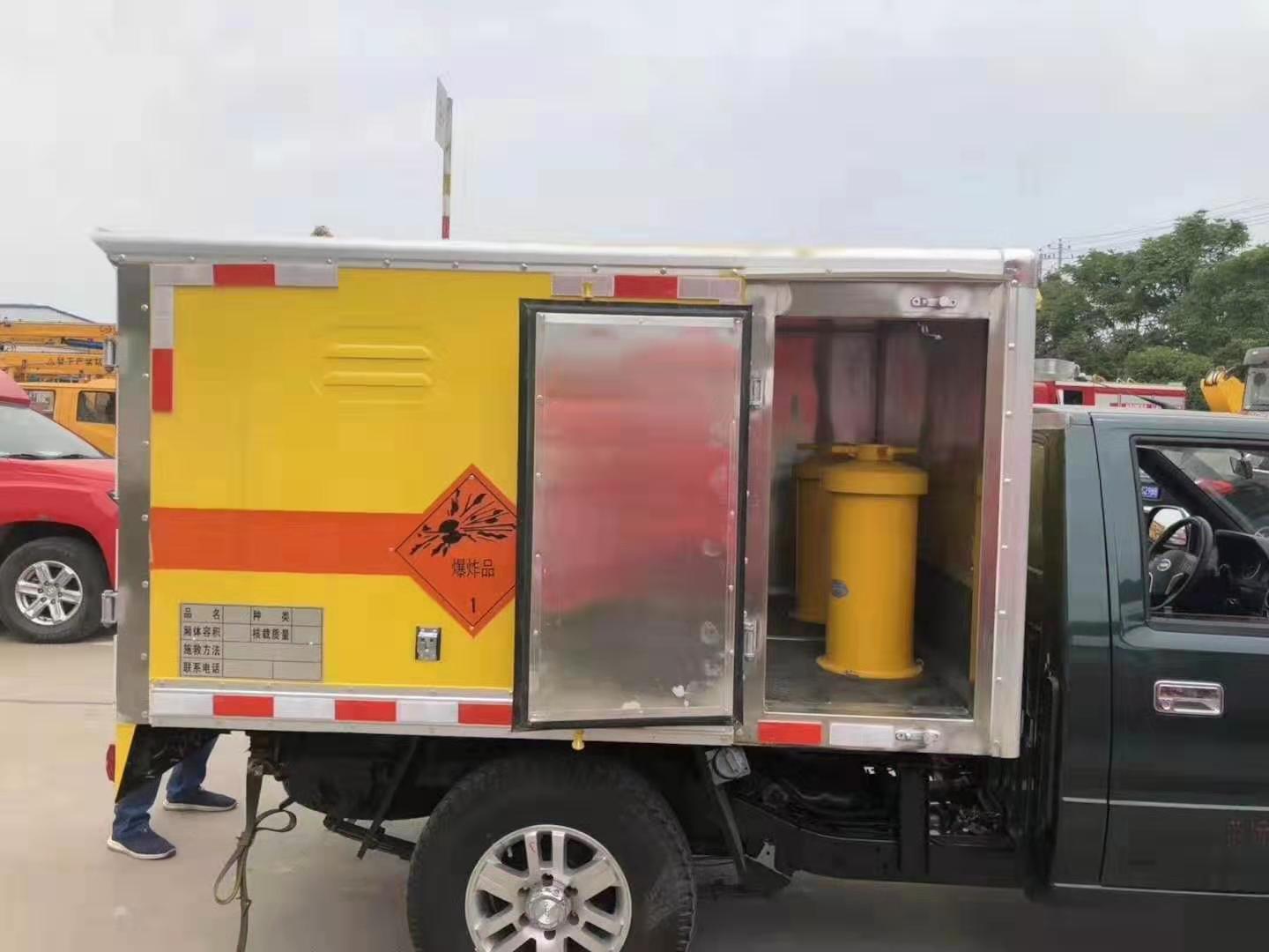 兰山爆破器材运输车行业深度解析：规格选择与运输效能的更优配置